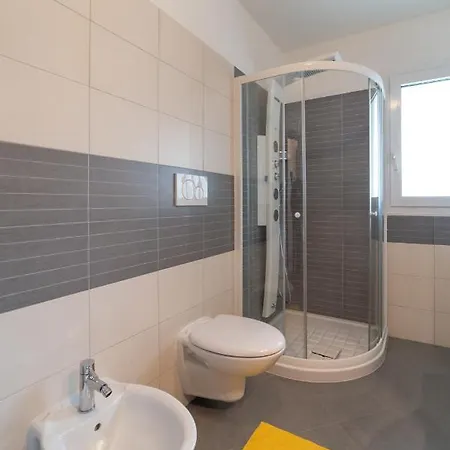 Residenza Monica Apartment Lignano Sabbiadoro Exterior photo